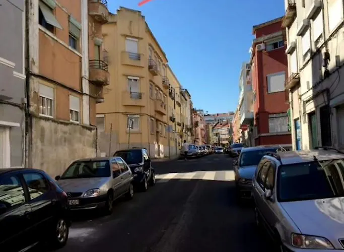 Apartmán Sunny In A Typical Neighborhood