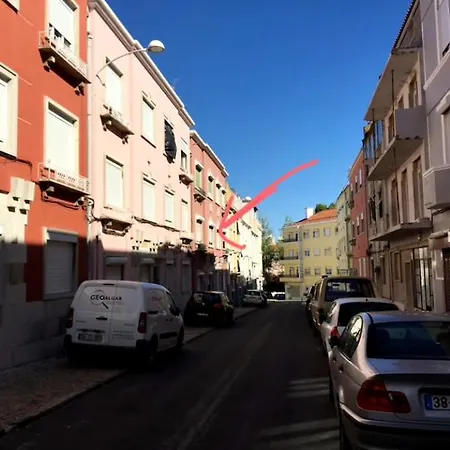 Sunny In A Typical Neighborhood Appartamento *