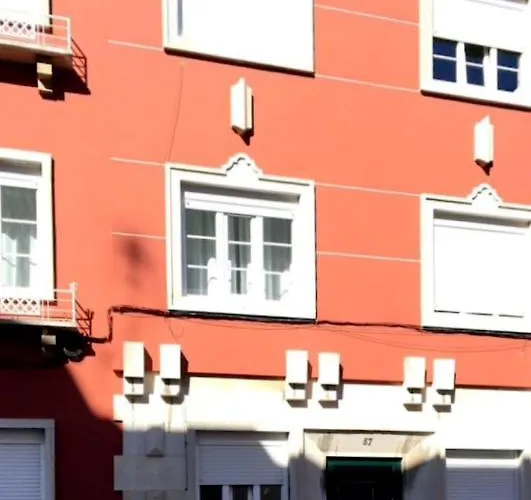 Sunny In A Typical Neighborhood Lejlighed *
